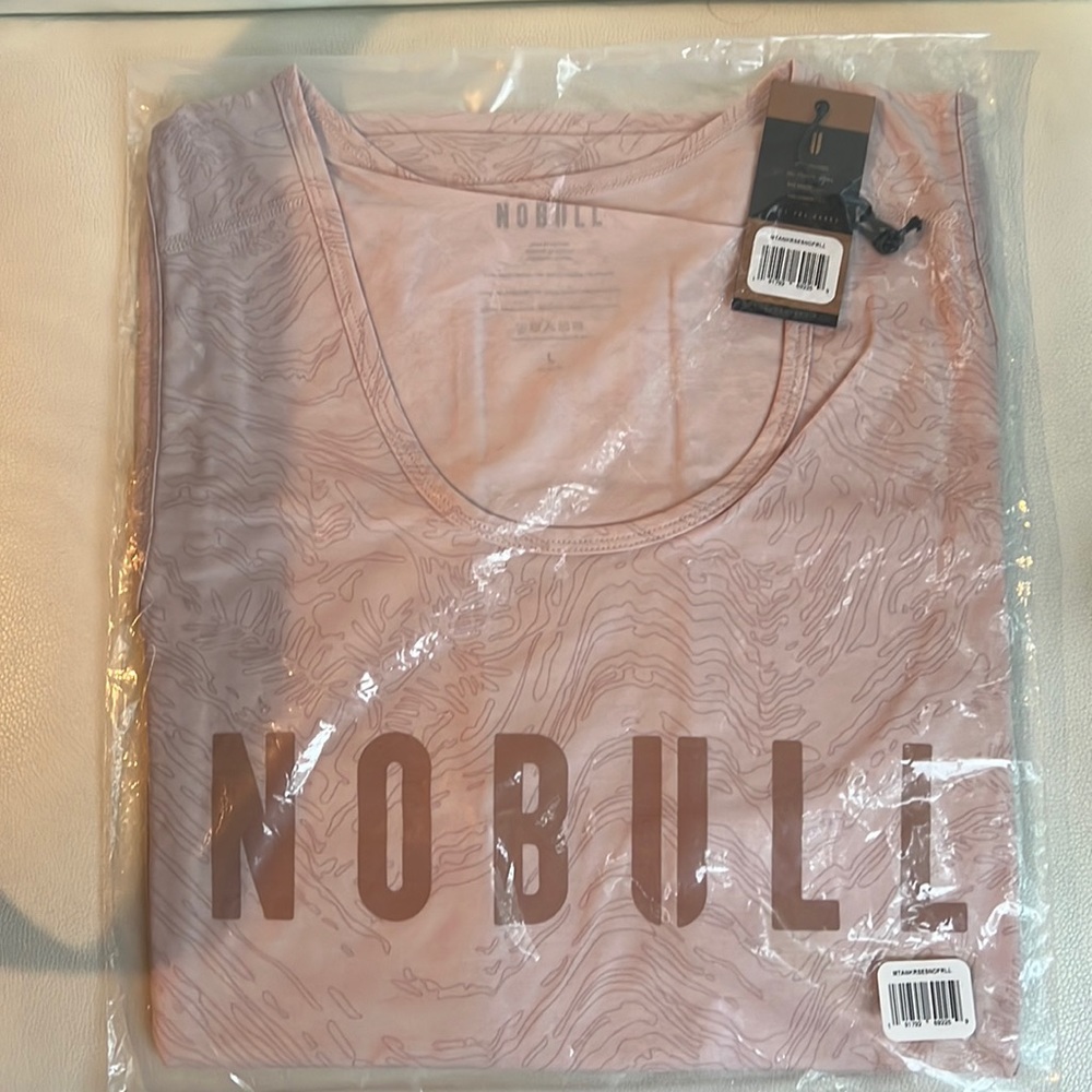 Men’s NOBULL Floral Tank Large.